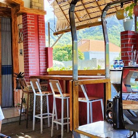Latansa Homestay Banyuwangi  Bagian luar foto