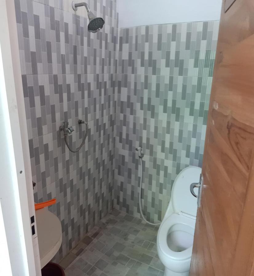 Latansa Homestay Banyuwangi  Bagian luar foto