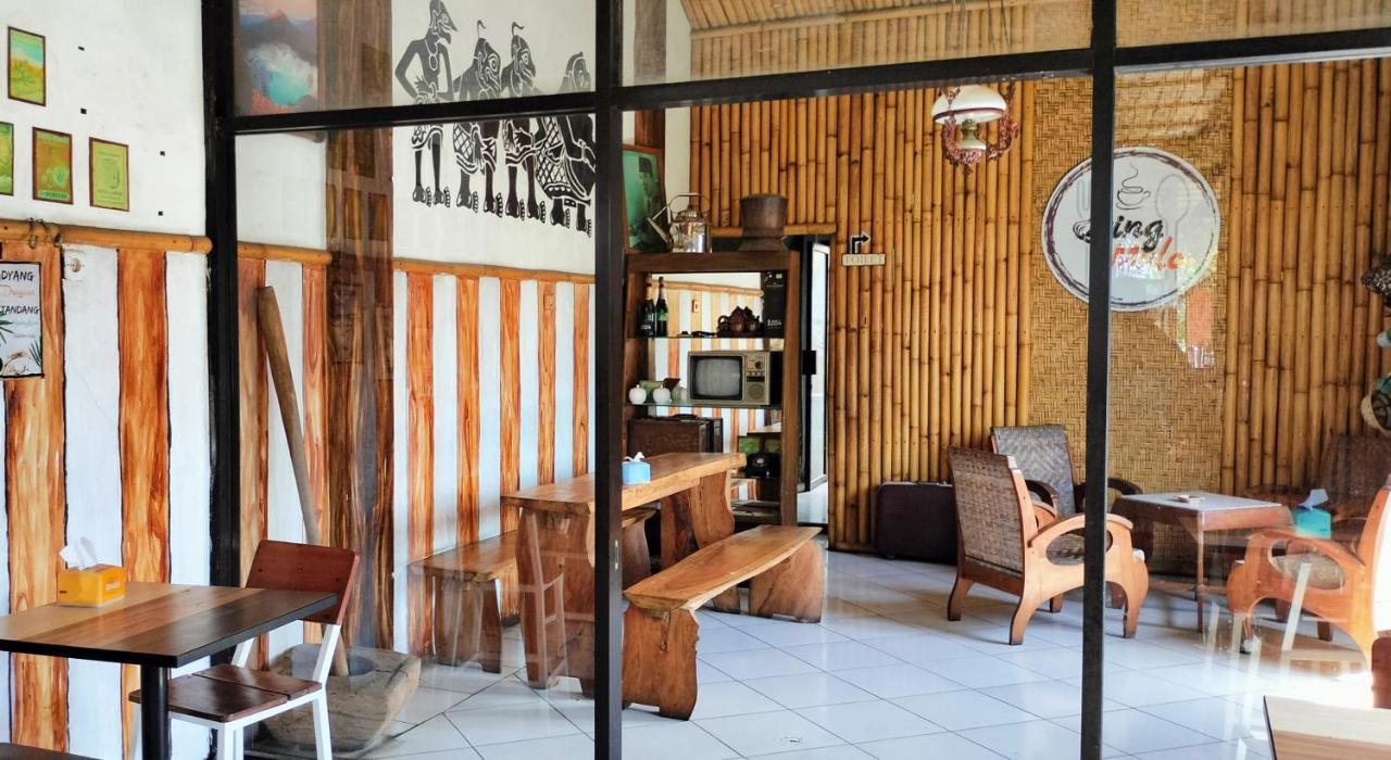 Latansa Homestay Banyuwangi  Bagian luar foto